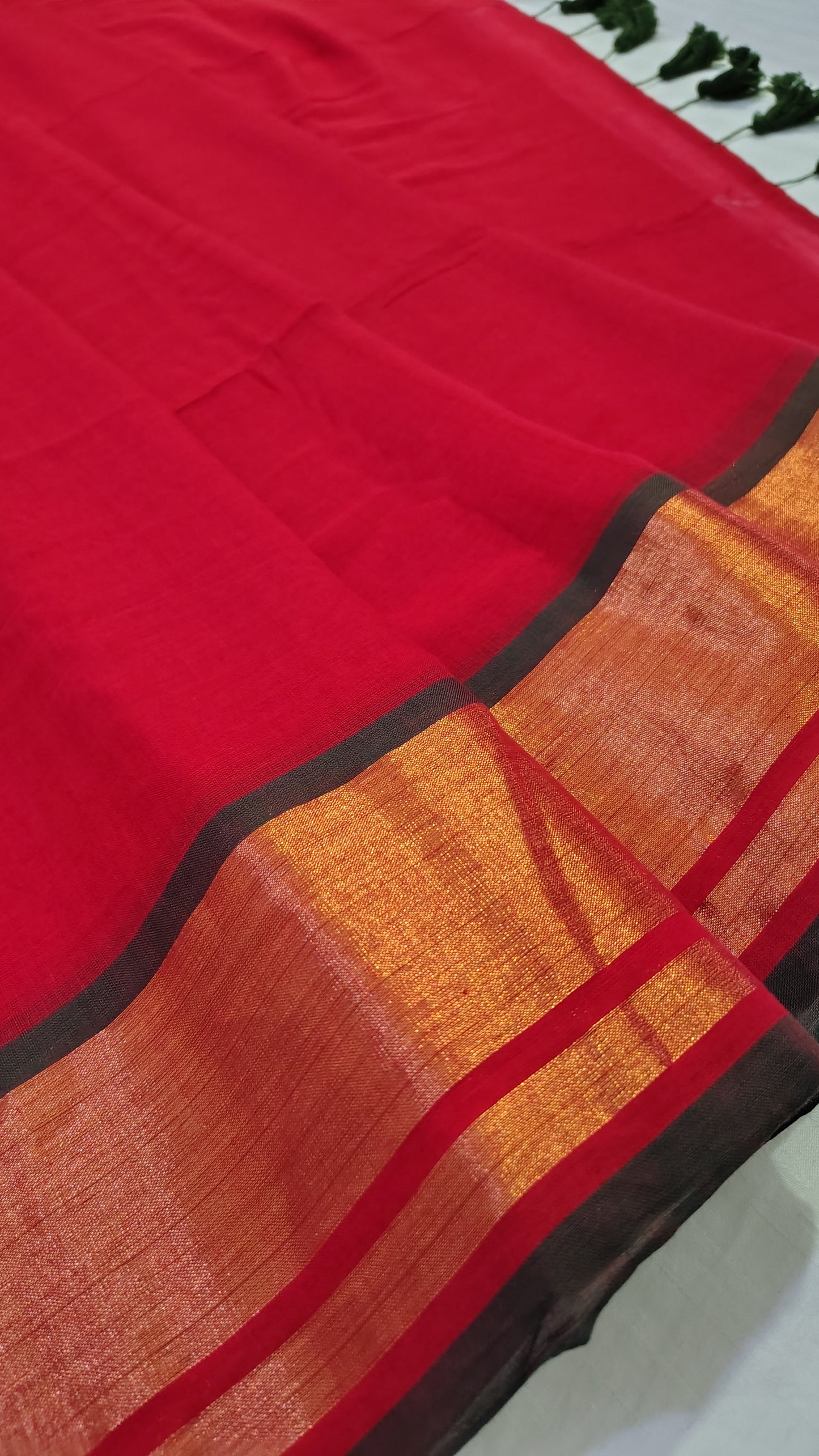 Red plain zari border Mul cotton Saree