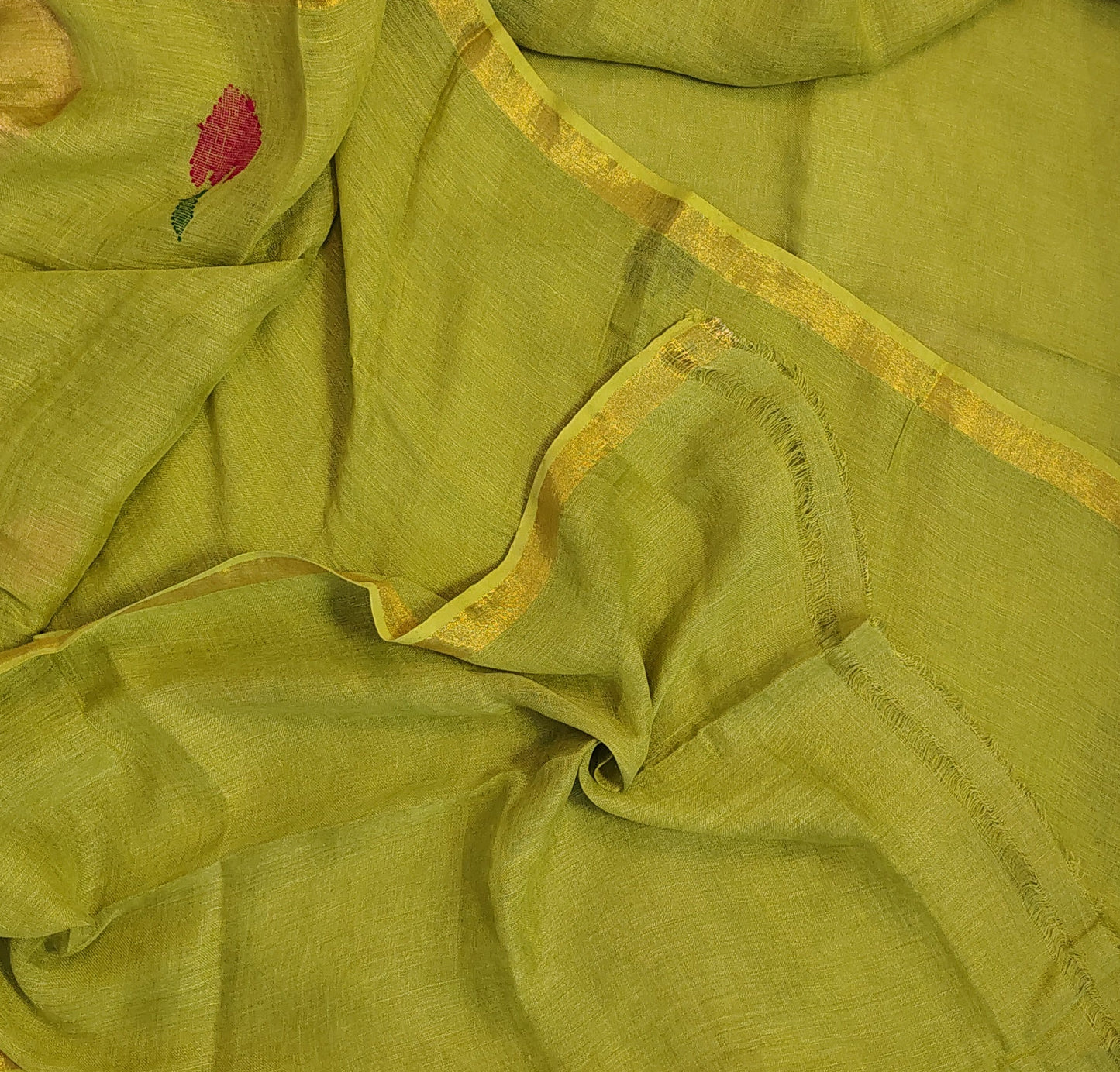 Green Linen Lotus jamdani Saree